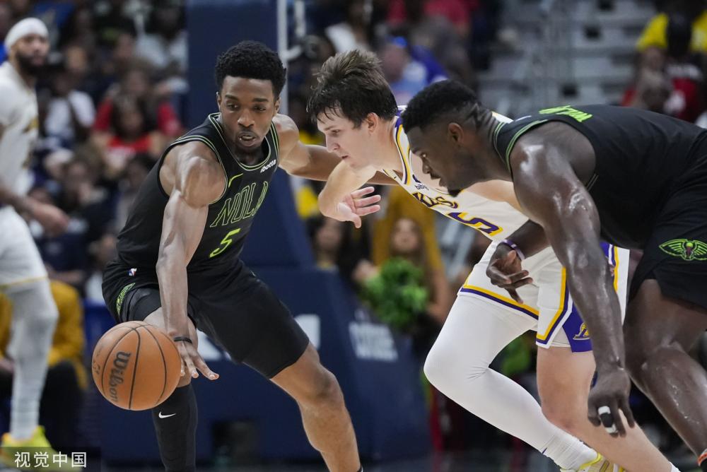 年内出现财 年内出现财